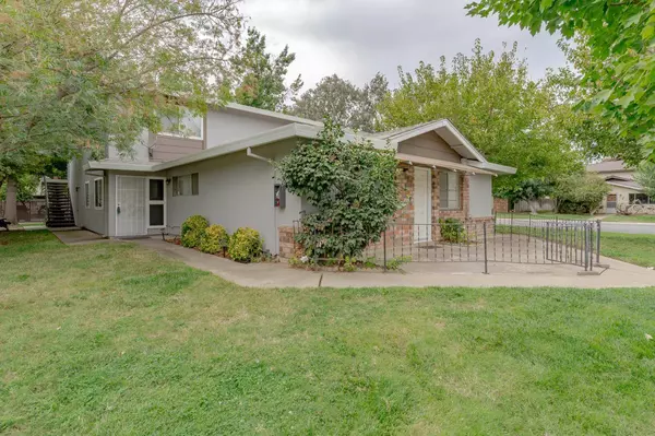 9000 El Cajon WAY #2, Sacramento, CA 95826