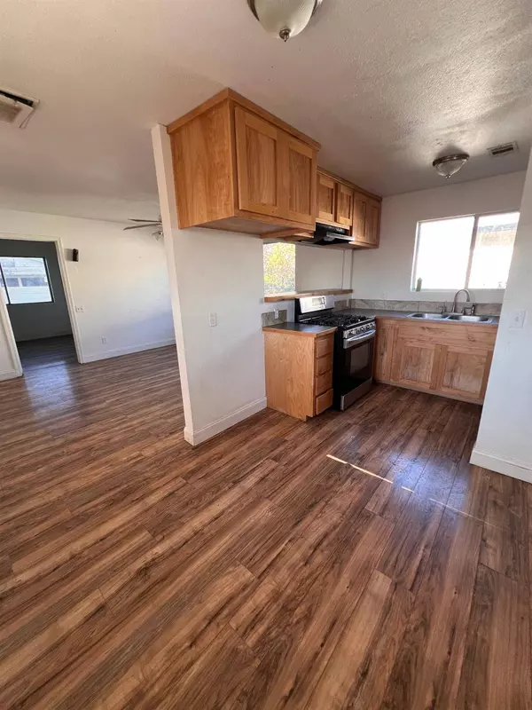 249 W Cedar ST, Maxwell, CA 95955