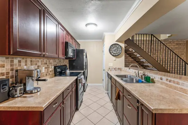 9000 El Cajon WAY #2, Sacramento, CA 95826