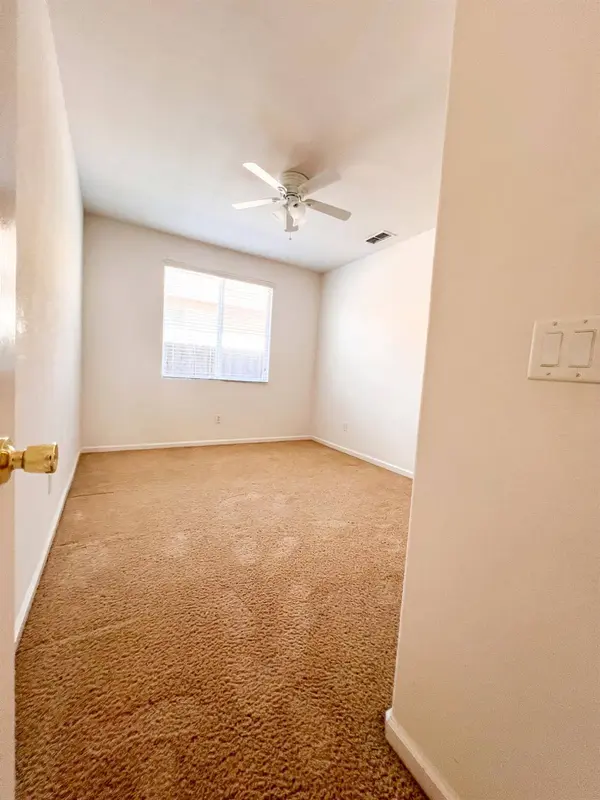 3537 Velvet Leaf ST, Plumas Lake, CA 95961