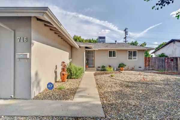 716 Winslow DR, Yuba City, CA 95991