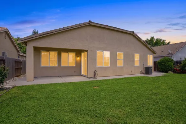 3364 Monroe DR, Yuba City, CA 95993