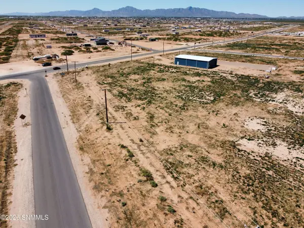 816 Angelina BLVD, Chaparral, NM 88081