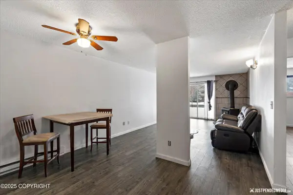 4620 Reka DR B6, Anchorage, AK 99508