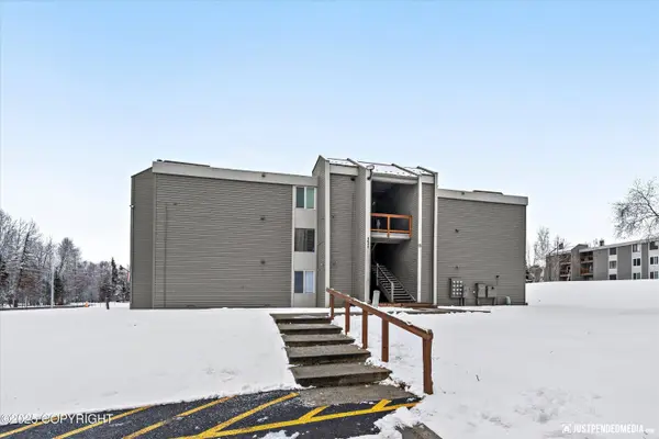 4620 Reka DR B6, Anchorage, AK 99508