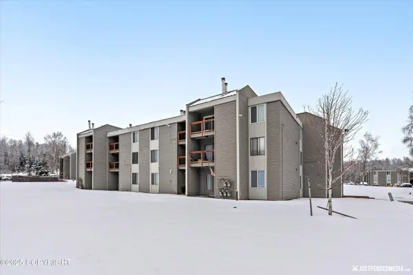 4620 Reka DR B6, Anchorage, AK 99508