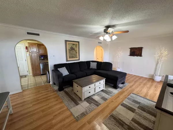 1805 Crescent DR, Alamogordo, NM 88310