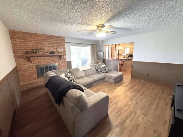 2809 Carmel DR, Alamogordo, NM 88310
