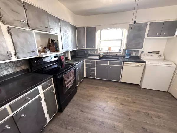 1307 Eighteenth ST, Alamogordo, NM 88310