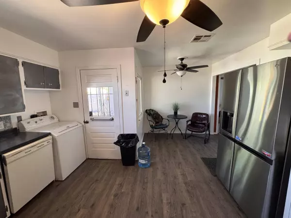 1307 Eighteenth ST, Alamogordo, NM 88310