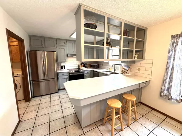 202 Sunrise AVE, Alamogordo, NM 88310