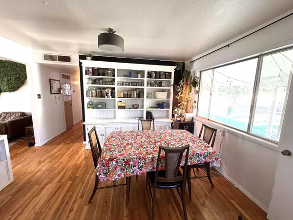 1006 College AVE, Alamogordo, NM 88310