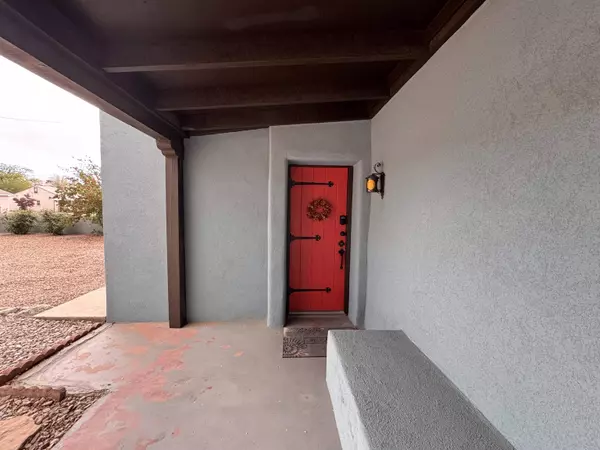 414 Catalina LN, Alamogordo, NM 88310