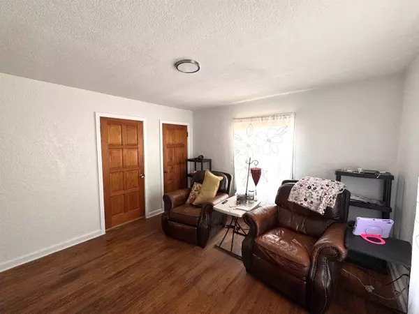 607 Sixteenth ST, Alamogordo, NM 88310