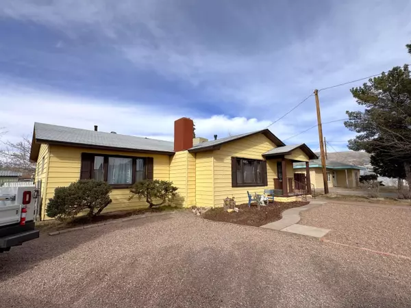 607 Sixteenth ST, Alamogordo, NM 88310