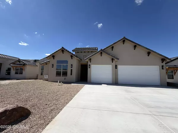4060 Santa Elena PL, Las Cruces, NM 88005