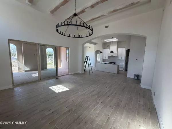 4060 Santa Elena PL, Las Cruces, NM 88005