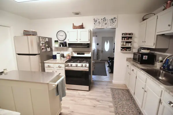 1312 Canal ST, Alamogordo, NM 88310