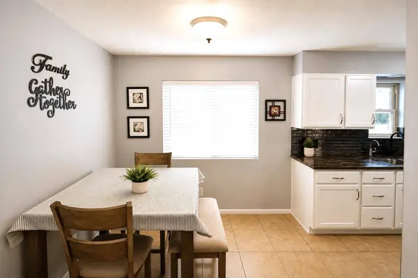 1526 Scenic DR, Alamogordo, NM 88310