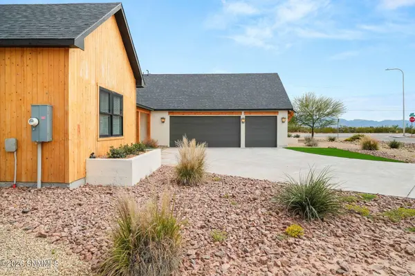 3291 Colina CT, Las Cruces, NM 88012