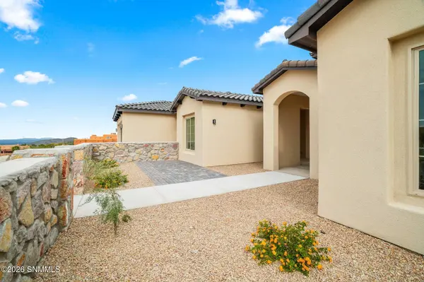 4830 Mother Lode TRL, Las Cruces, NM 88011