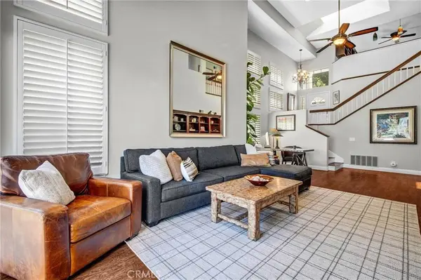 24604 Brighton, Valencia, CA 91355