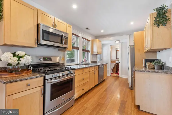 122 CARVER AVE, Egg Harbor Township, NJ 08234