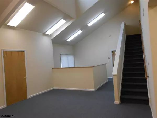 707 White Horse Pike, Absecon, NJ 08201