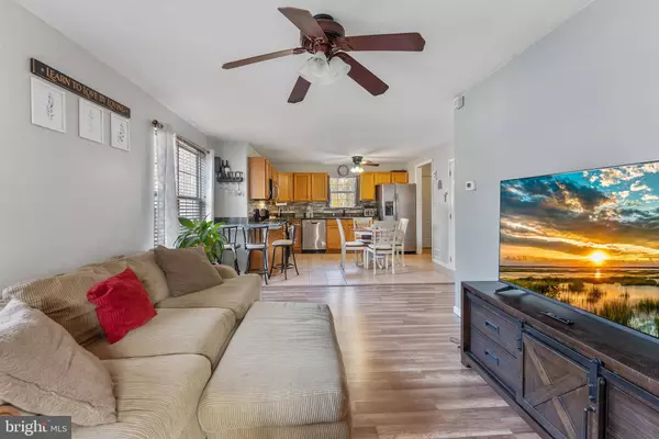 1409 W FAIRMOUNT ST, Egg Harbor City, NJ 08215