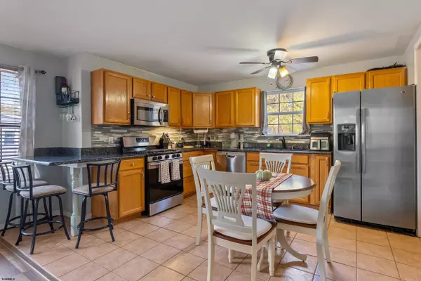 1409 W Fairmont Ave, Egg Harbor City, NJ 08215