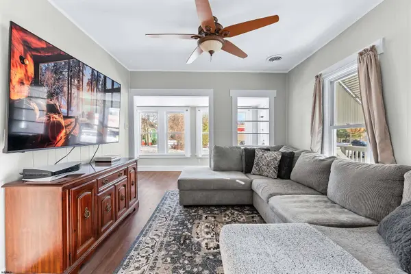 421 W Delilah Road, Pleasantville, NJ 08232