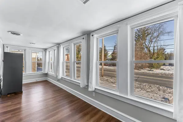 421 W Delilah Road, Pleasantville, NJ 08232