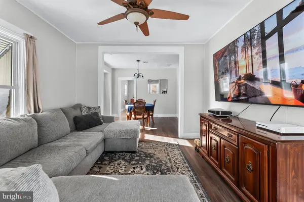 421 W DELILAH RD, Pleasantville, NJ 08232
