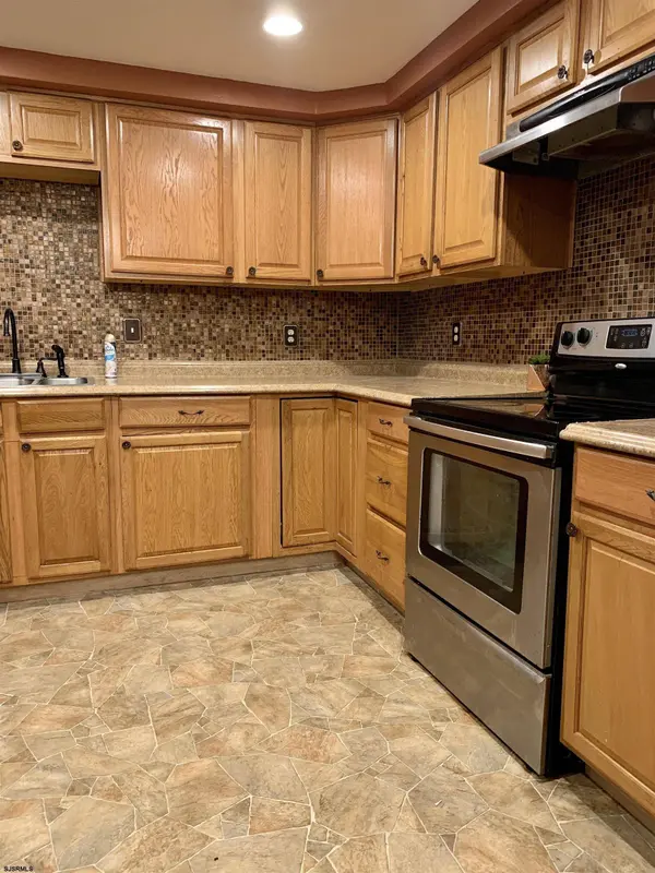 2721 Evergreen Ct, Mays Landing, NJ 08330