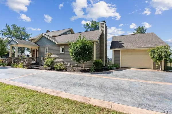 1 28th AVE, Sylvan Beach, NY 13157