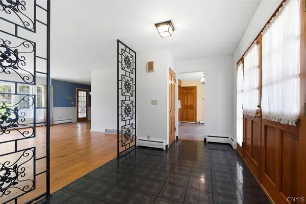 5514 N Manlius ST, Fayetteville, NY 13066