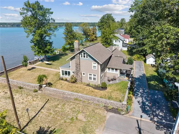 1 28th AVE, Sylvan Beach, NY 13157