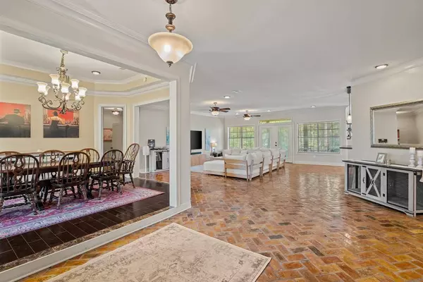 109 Larawood Pt, Petal, MS 39465