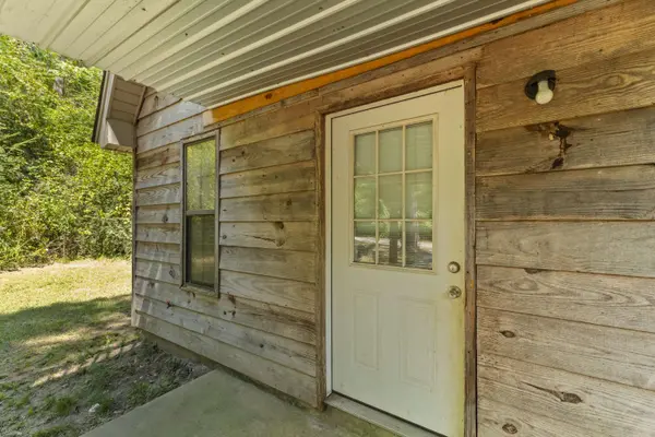 220 Lynn Ray Rd, Cabin C, Petal, MS 39465