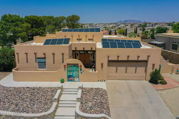 2807 Diamond Springs Dr DR, Las Cruces, NM 88011