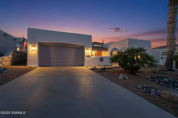 1940 San Fernando DR, Las Cruces, NM 88011