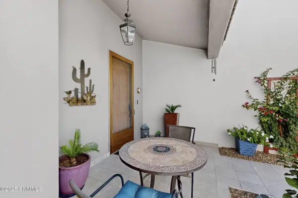1940 San Fernando DR, Las Cruces, NM 88011