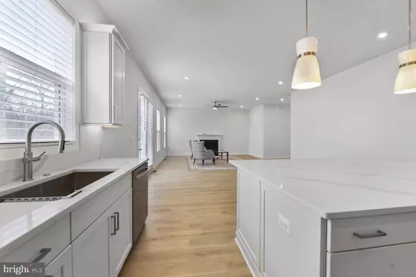 115 HOURGLASS LN, Stephenson, VA 22656