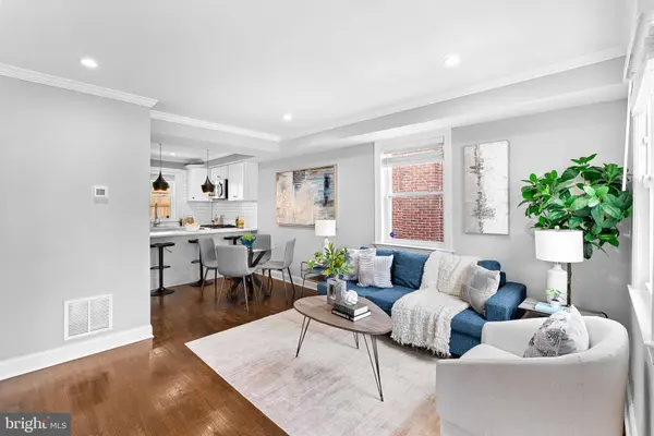 4347 F ST SE, Washington, DC 20019