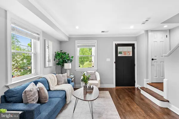 4347 F ST SE, Washington, DC 20019