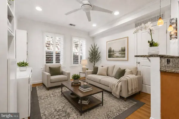739 NEWTON PL NW #202, Washington, DC 20010