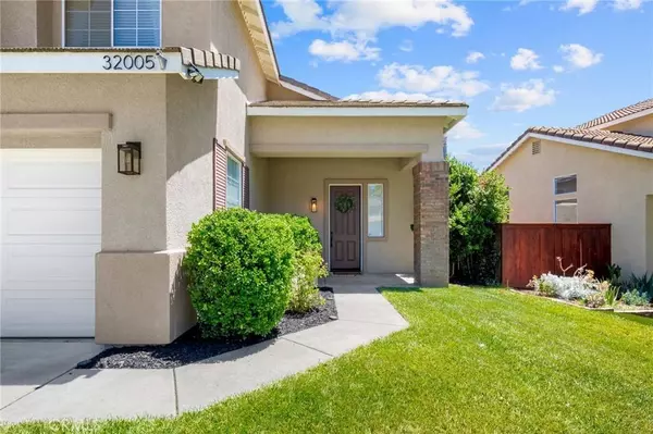 32005 Calle Ballentine, Temecula, CA 92592