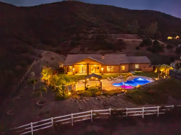 42900 Ivy St, Murrieta, CA 92562