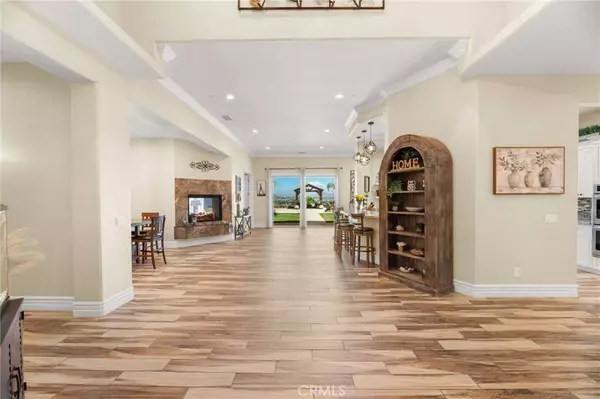 42900 Ivy ST, Murrieta, CA 92562