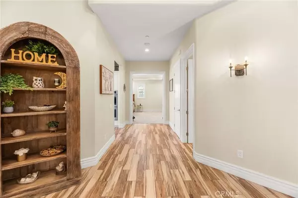 42900 Ivy ST, Murrieta, CA 92562